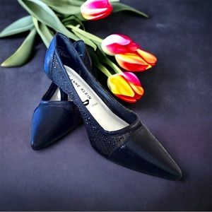 Anne Klein Black iflex Beaded Embellished Kitten Pointed Toe Heels 9.5